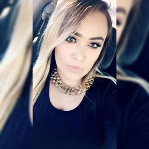 Meet your Posher, Mireya